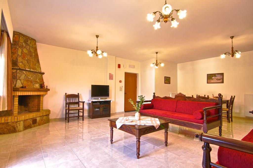 Petrochori Aparthotel Zimmer foto